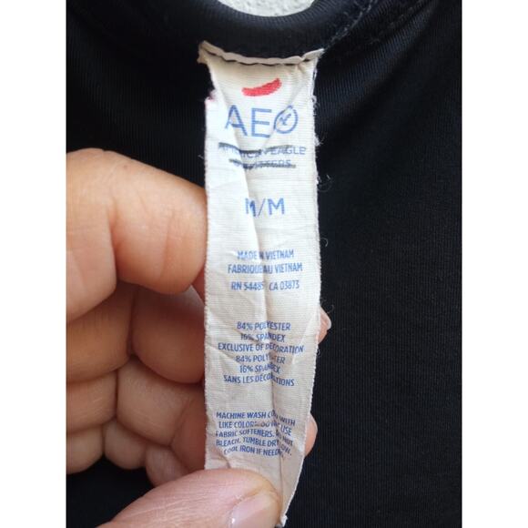 American Eagle Women’s Scoop Neck Racer Back Black Workout Tank Top Size Medium - Picture 3 of 7